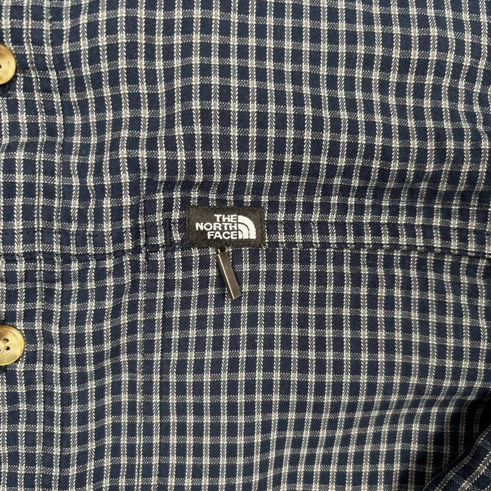 The North Face Mens Large Plaid Button Up Shirt Navy Blue Outdoor Hiking Cotton